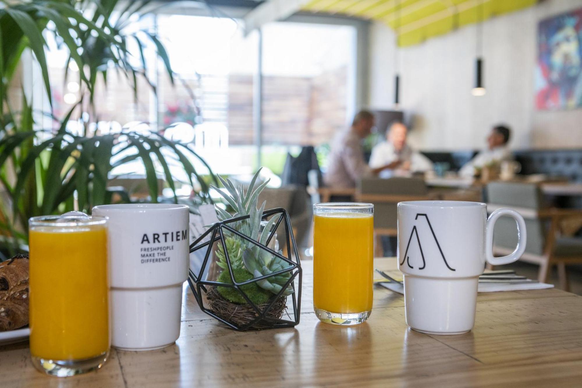 Artiem Madrid — Foto’s 3